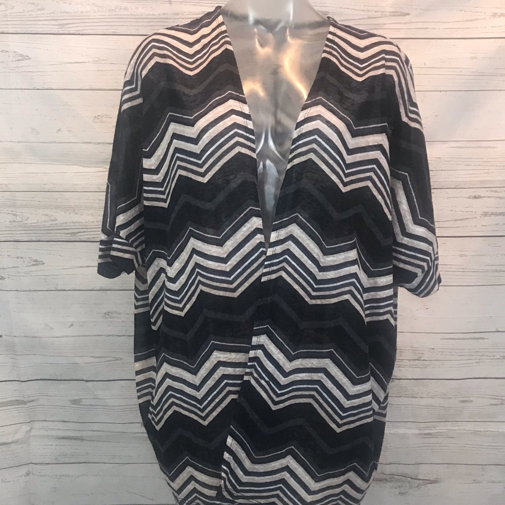 Torrid sweater shawl kimono 2x